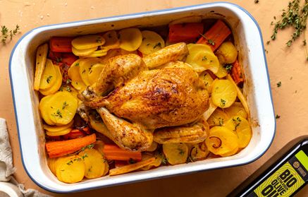 Фитнес рецепта: Сочно печено пиле с картофи и зеленчуци